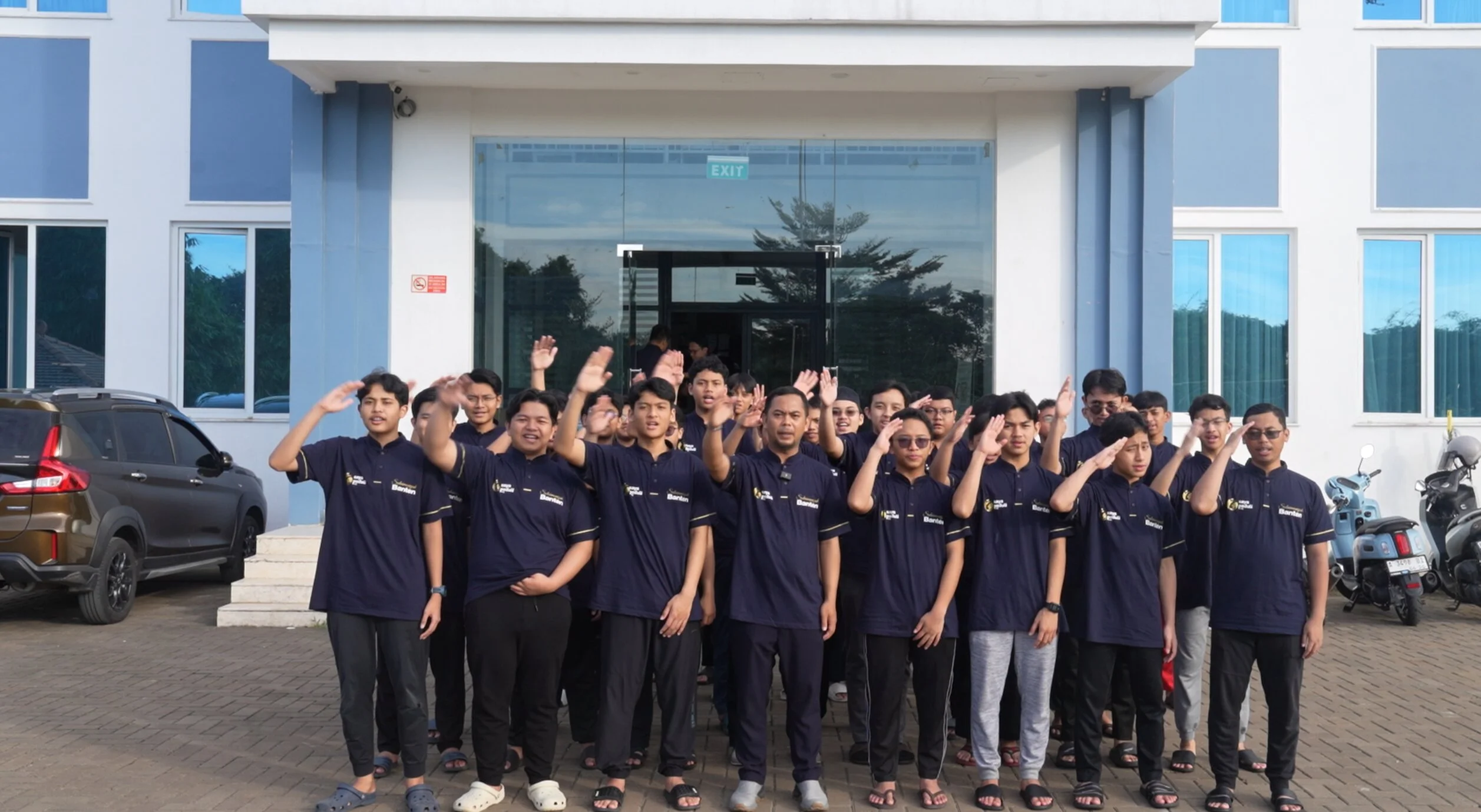 Foto 18 dari album Kurban Bersama Santri Tahfidz 2026